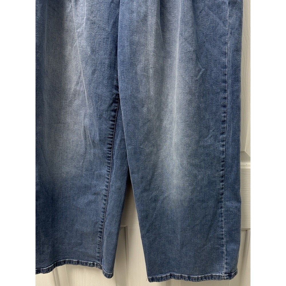 H by Habitual Washed Blue High-Waist Wide Leg Jeans READ DESCRIPTION - Picture 4 of 16